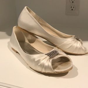 Elegant Park wedding flats ivory